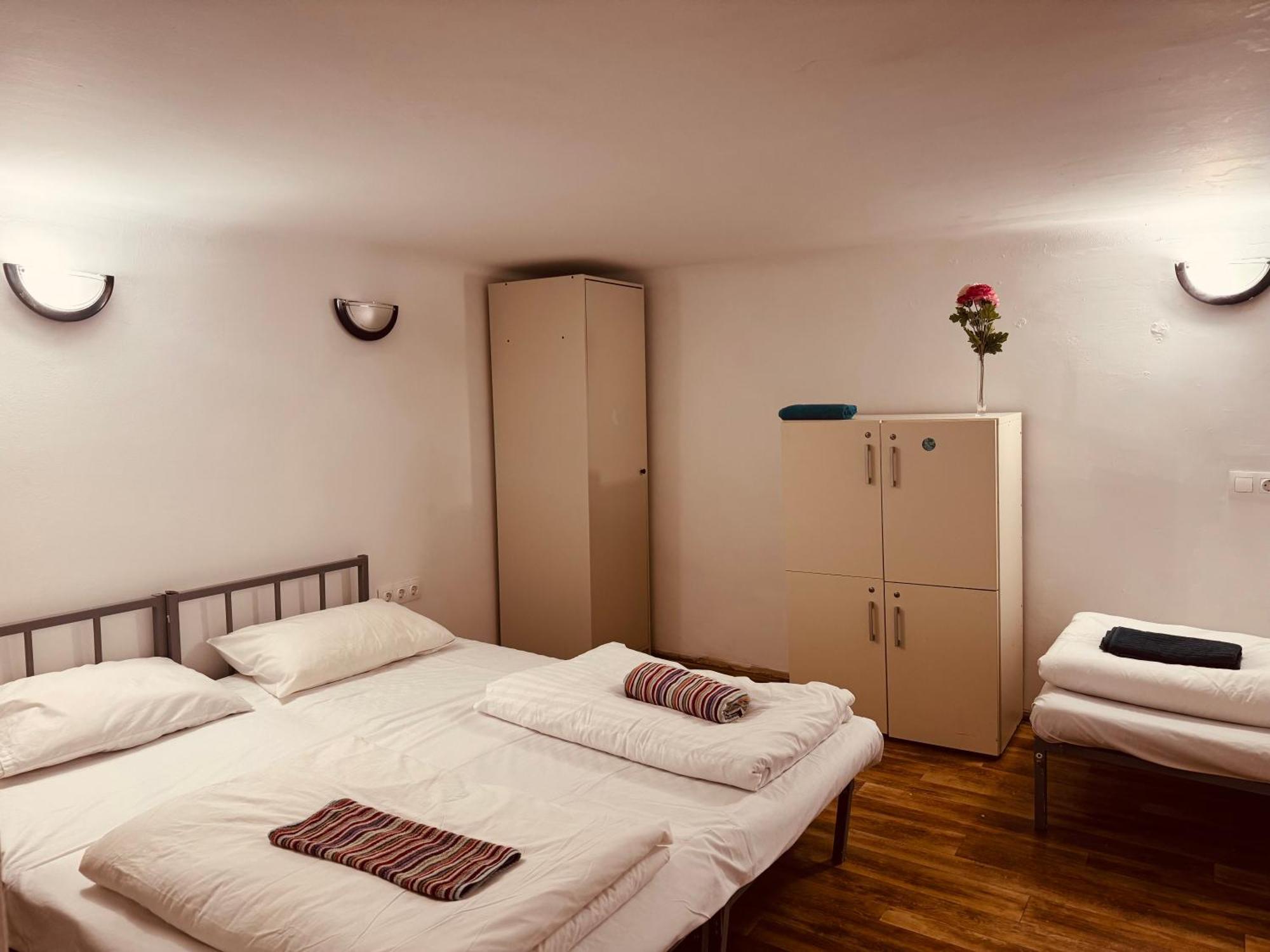 Opera Stay, Budapest